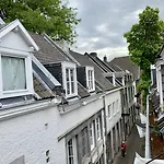 Derlon 4* Маастрихт