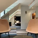 Derlon 4* Maastricht