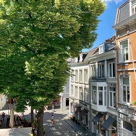 Derlon 4* Maastricht