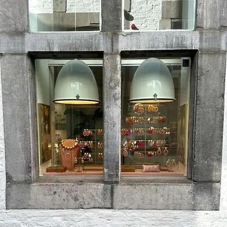 Derlon Otel Maastricht