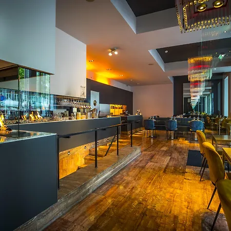 Derlon Hotel