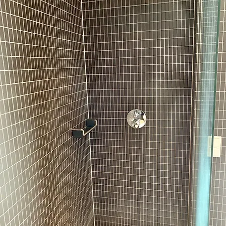 מלון Hotel Derlon