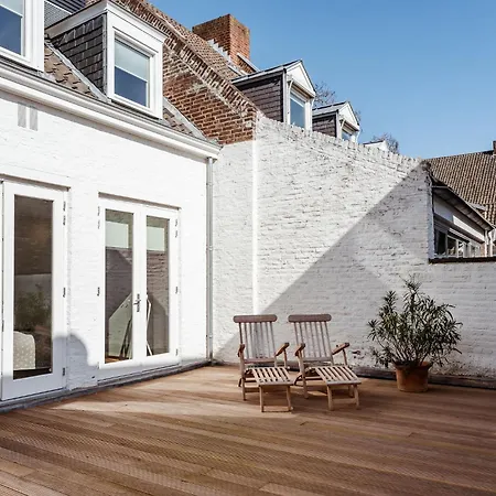 Derlon 4* Maastricht