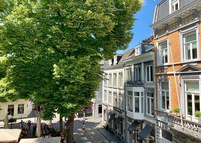 Derlon 4* Maastricht