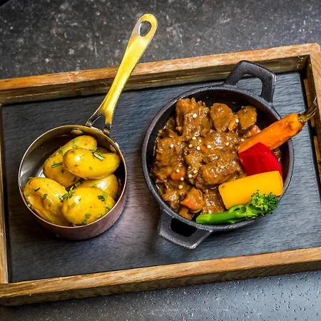 Hotel Derlon Hotel 4*