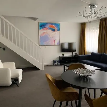 Hotel Derlon Hotel 4*