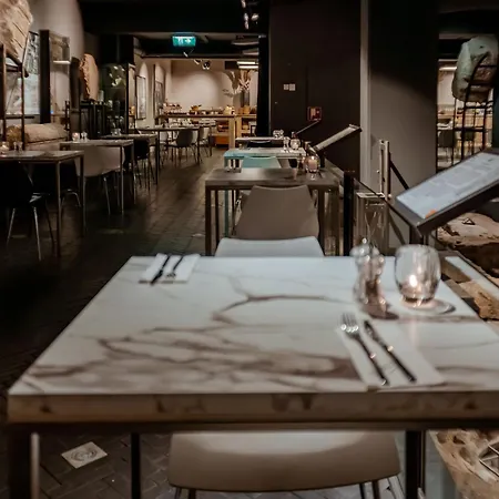 Derlon Maastricht